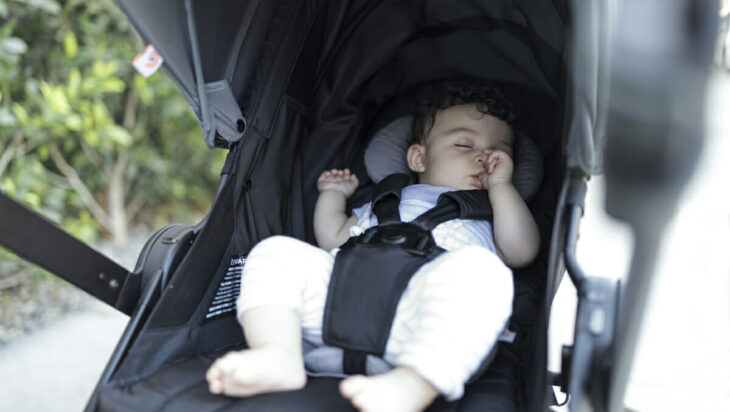 Can You Put a Newborn in a Pram?