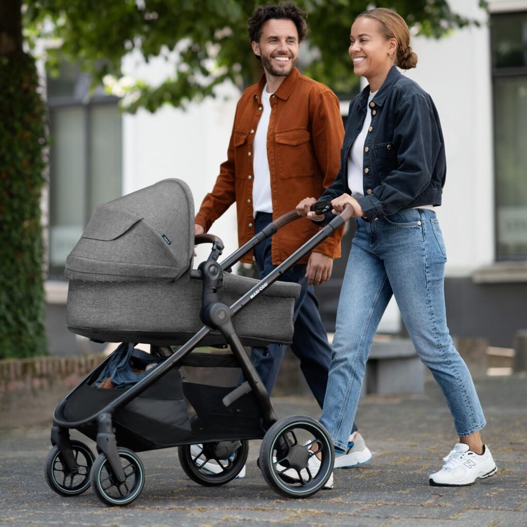 Maxi-Cosi Zelia S Trio 3-in-1 Travel System, FamilyFix3 Base Bundle - Baby Pushchair Travel System incl. CabrioFix S i-Size Car Seat, 0 - 4 Years, Up to 22 kg, Grey + FamilyFix3 ISOFIX Base, Black